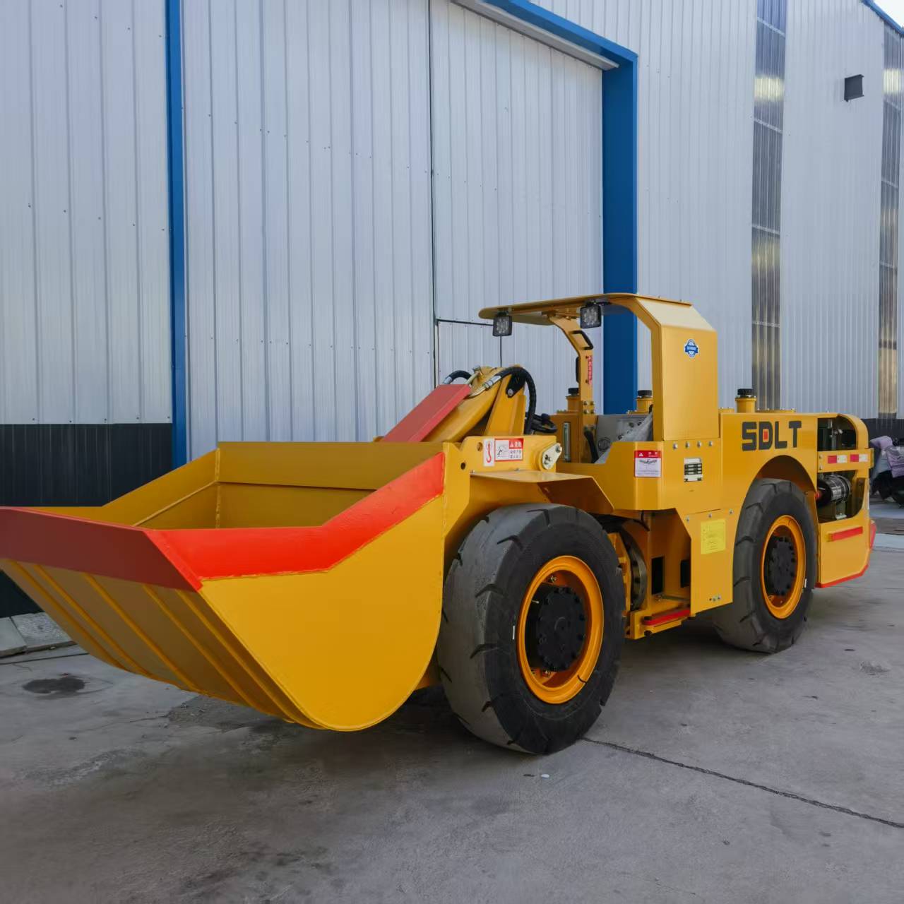 LTCY-1.5A 3TON DIESEL MODEL SCOOPTRAM